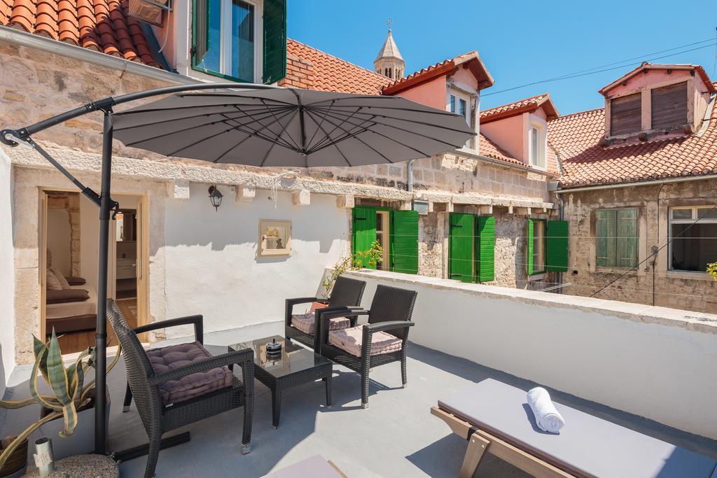 Cindro Apartment With Terrace Split Exterior photo